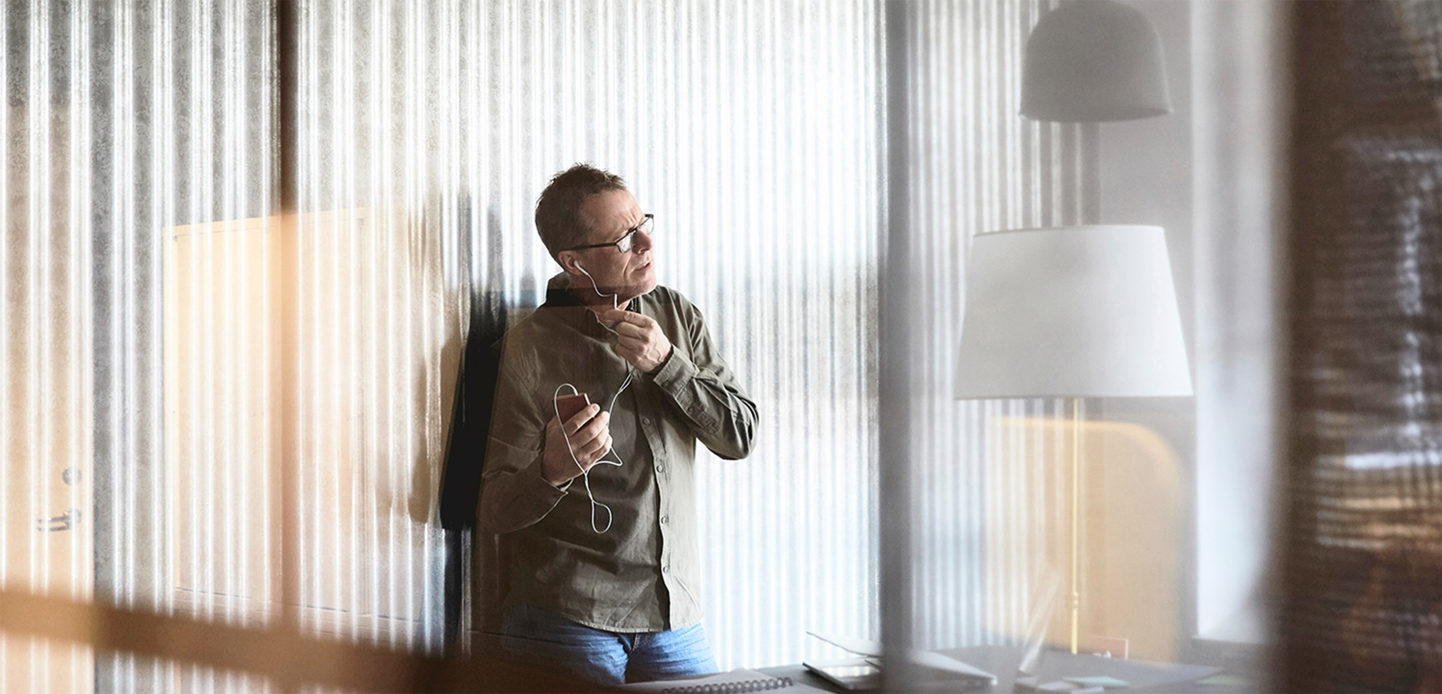 Negotiate with investors from a position of strength banner Negotiate with investors from a position of strength banner