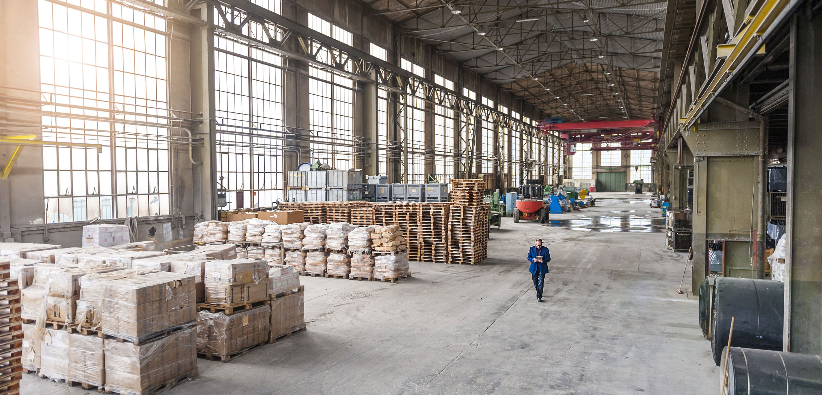 transport-and-logistics-banner-image transport-and-logistics-banner-image