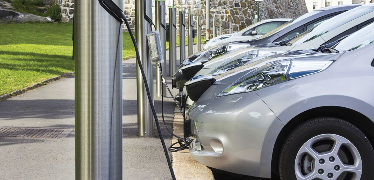 Smart mobility transforms cities in the Middle East banner image Smart mobility transforms cities in the Middle East banner image